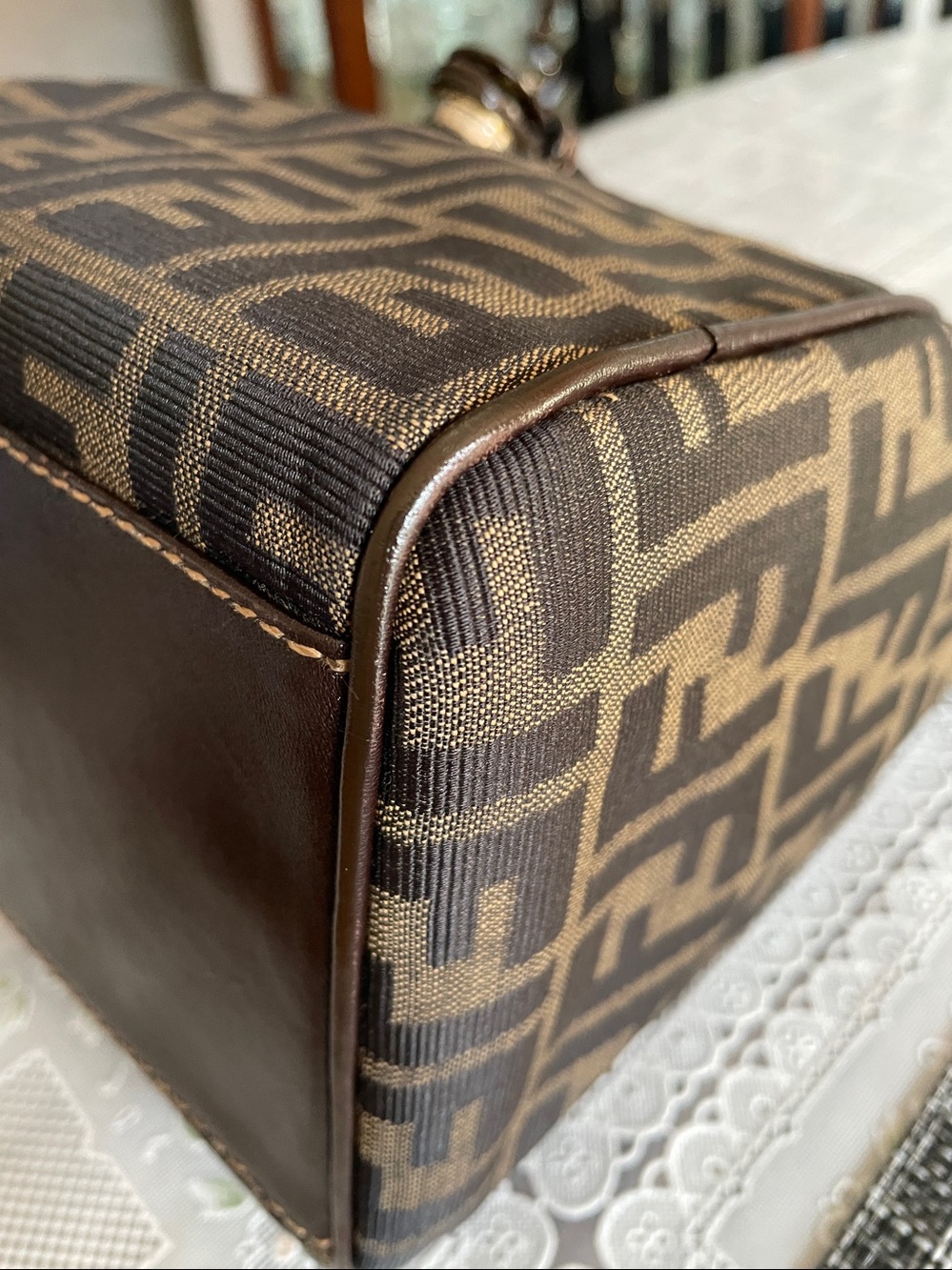 Authentic vintage FENDI BAG - Picture 7 of 12